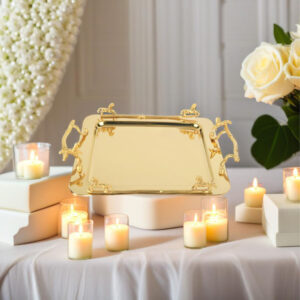 صينية مربعة نحاس موديل حصان لون ذهبي مقاس 40*40 سم