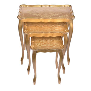 طقم طاولات خشب إيطالي ثلاث قطع لون ذهبي